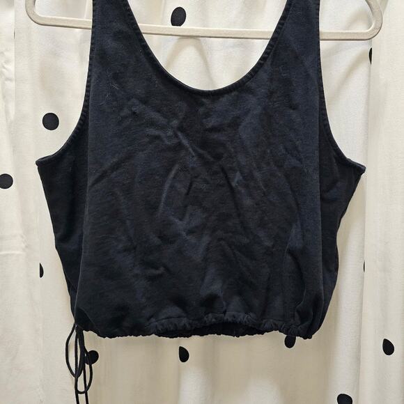Nike black activewear crop tank top drawstring waist Large sleeveless athleisure - Picture 5 of 6